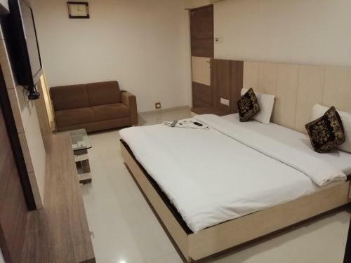 Hotel Grand Paradise