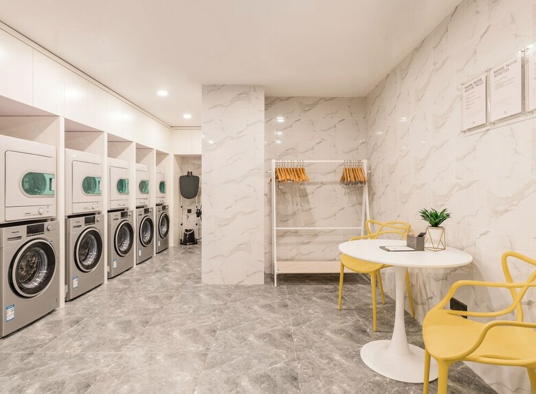 Atour Hotel South Station Hefei