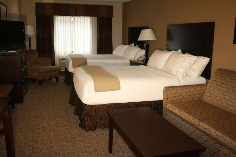 Hotel Holiday Inn Express & Suites Bridgeport