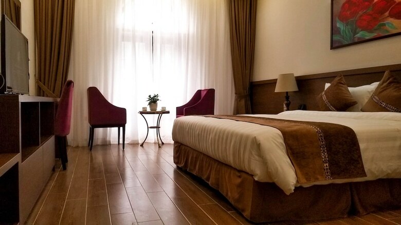 Heaven Gate Hotel O Quy Ho