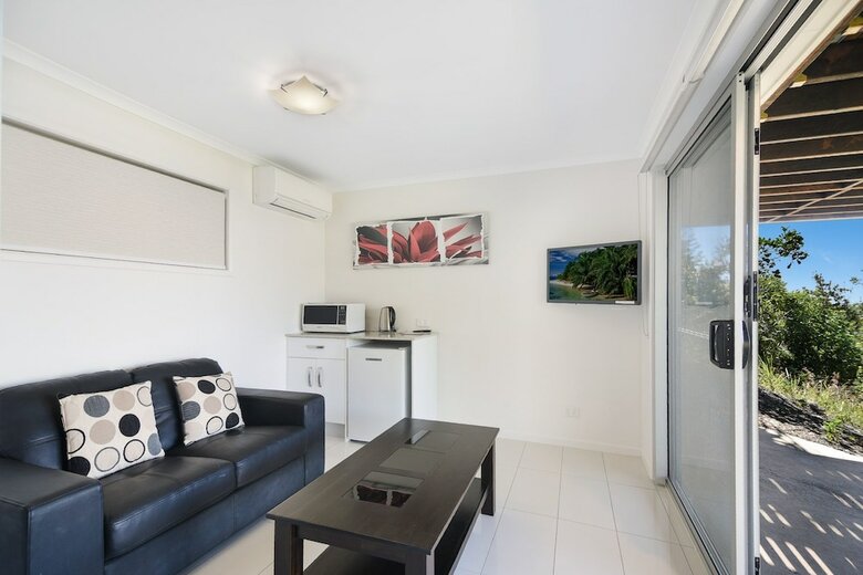 Peregians Viewing Deck, 324 David Low Way, Peregian Beach, Noosa Area