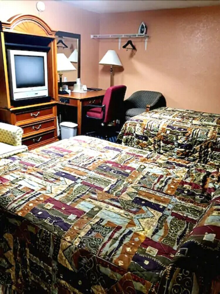 Motel Regal Inn & Suites