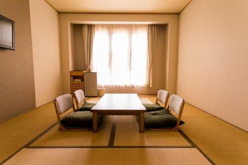 Nanki Shirahama Resort Hotel