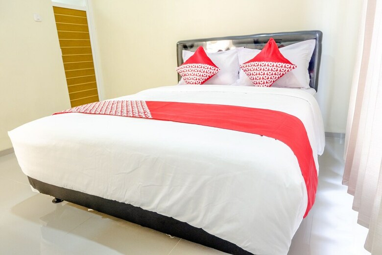 Hostal Oyo 1165 Cakalang Residence Syariah