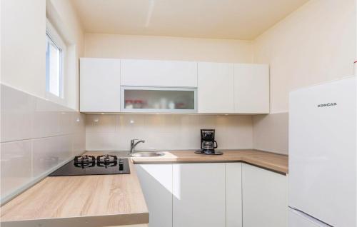 One-bedroom Apartment In Senj
