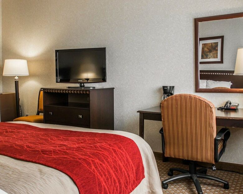 Hotel Quality Inn & Suites