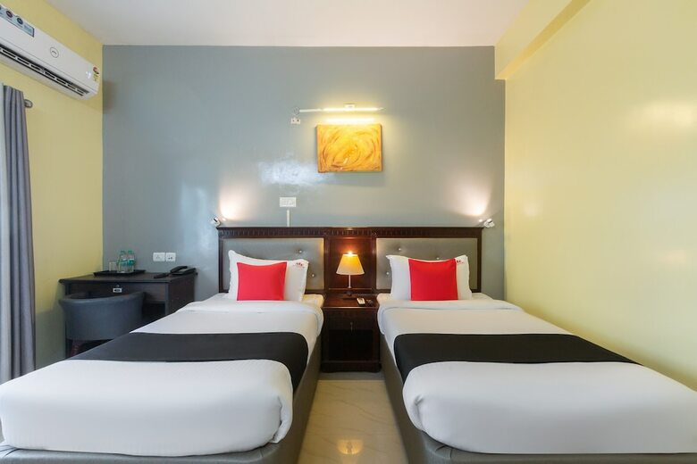 Hotel Capital O 38609 Neighbour Inn