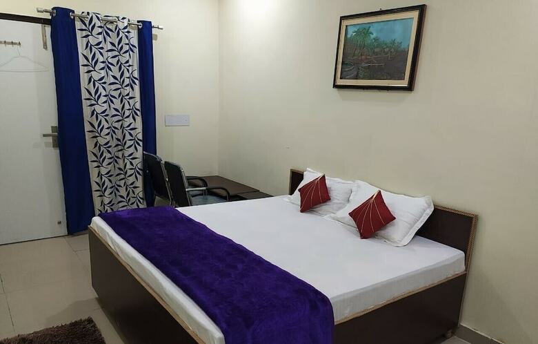 Hotel Rcs Residency And Guest House