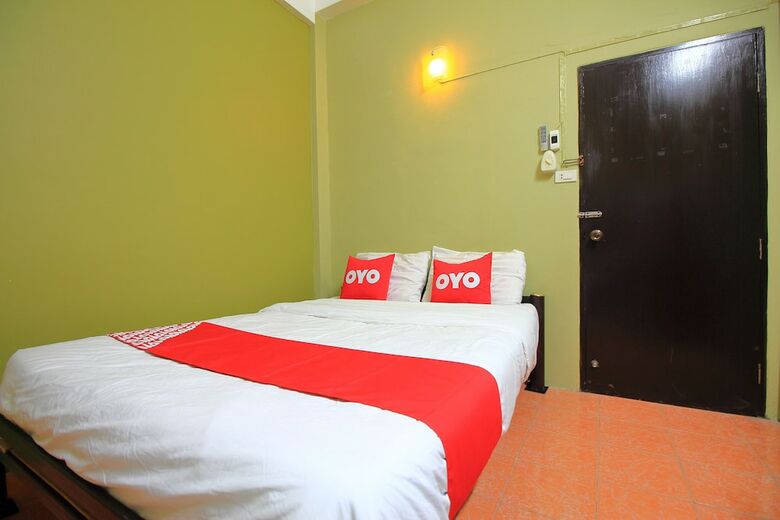 Hotel Oyo 381 Baan Kesmanee