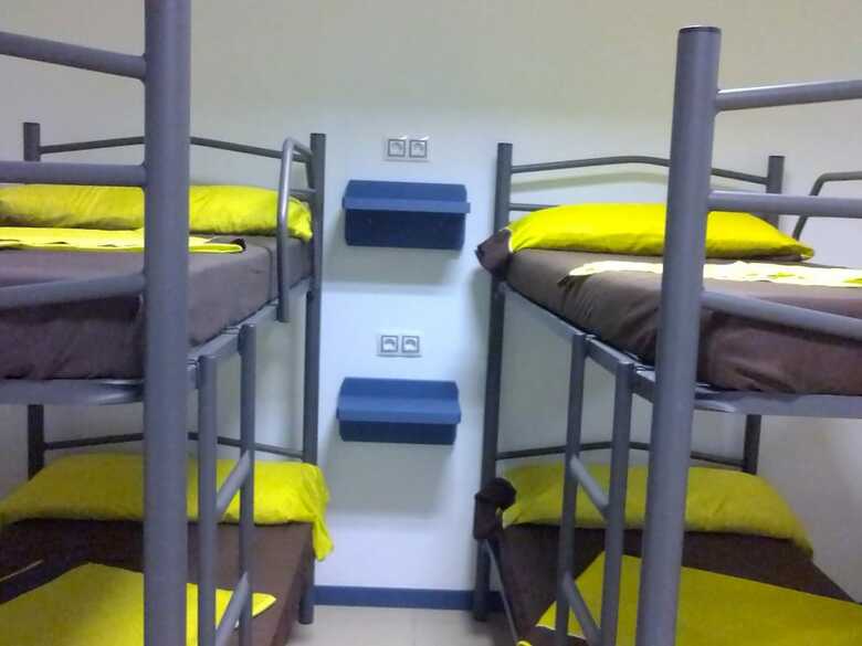 Hostal Albergue Mar Y Monta�a- Hostel