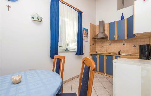 Two-bedroom Apartment In Medveja