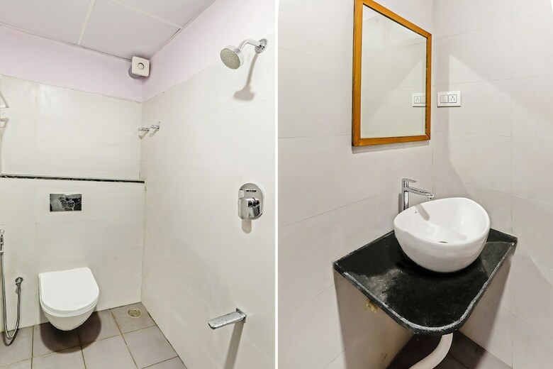 Capital O 49646 Hotel Champion Paradise
