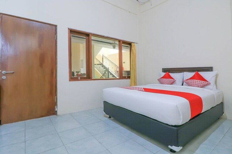 Oyo 1054 Bayak Bali Hotel