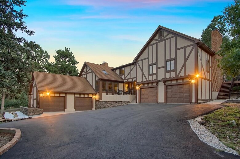 Villa 5br Poe Manor Entertain,hot Tub+has Everything!