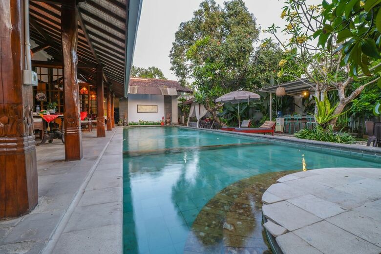 Hotel Oyo 1757 Villa Dende