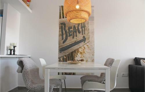 Two-bedroom Apartment In Roldan