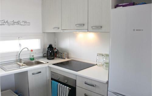 Two-bedroom Apartment In Roldan