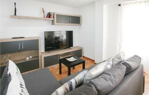 Two-bedroom Apartment In Santa Pola