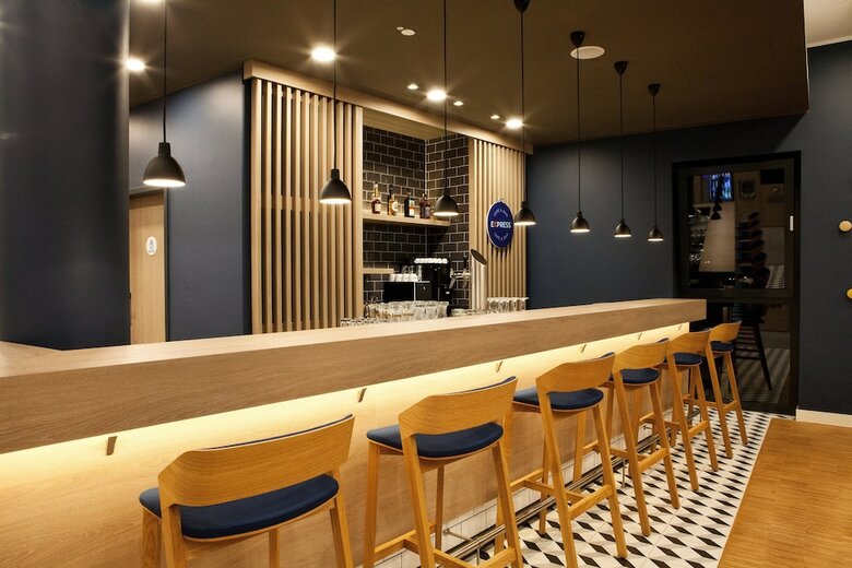 Hotel Holiday Inn Express Darmstadt