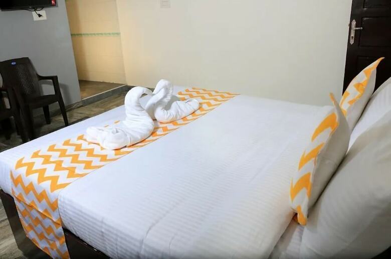Hotel Jaisas Paradise