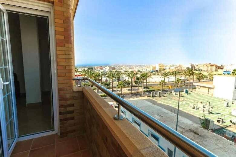 Apartamentos Completos III Carlos III