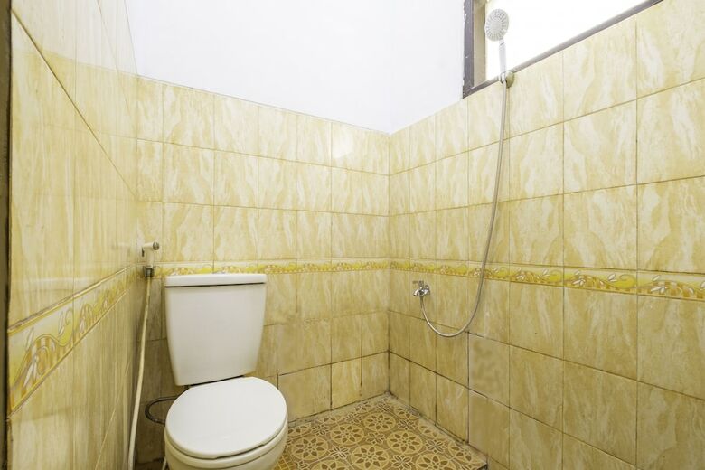 Oyo 2395 Hotel Aden 2 Syariah