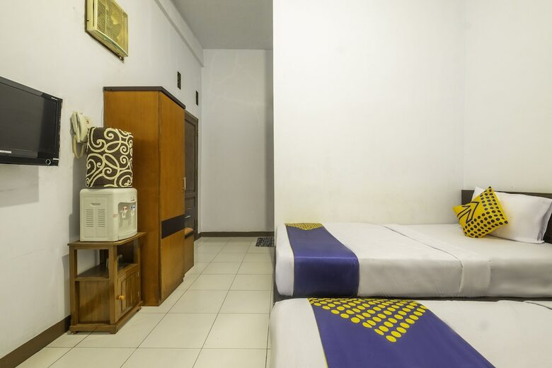 Oyo 2395 Hotel Aden 2 Syariah