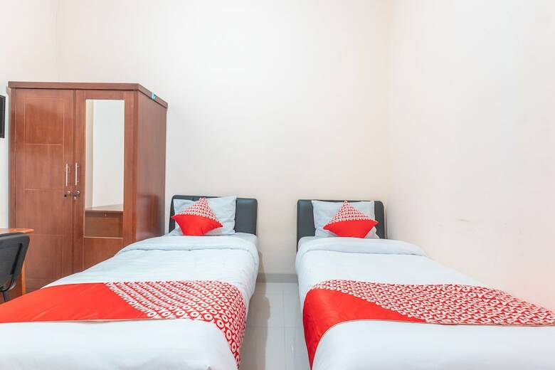 Hotel Oyo 2364 Cempaka Harapan Indah
