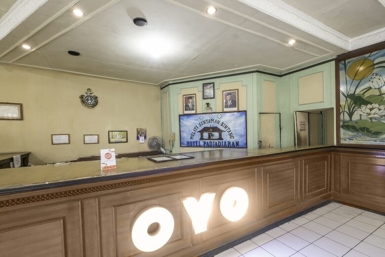 Oyo 2346 Hotel Padjadjaran 1