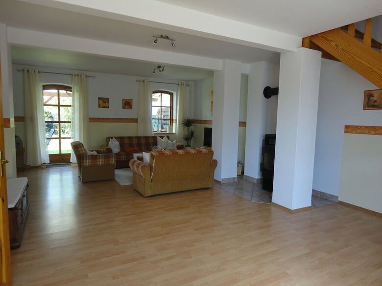 Beautiful Farmhouse Flat With Garden