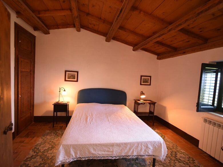 Cozy Holiday Home In Collesano With Pool
