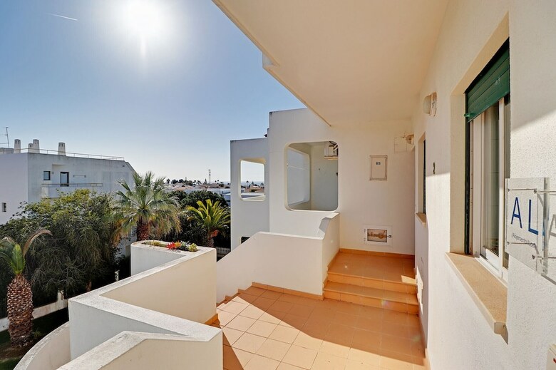 Apartamentos Albufeira Delight With Pool By Homing