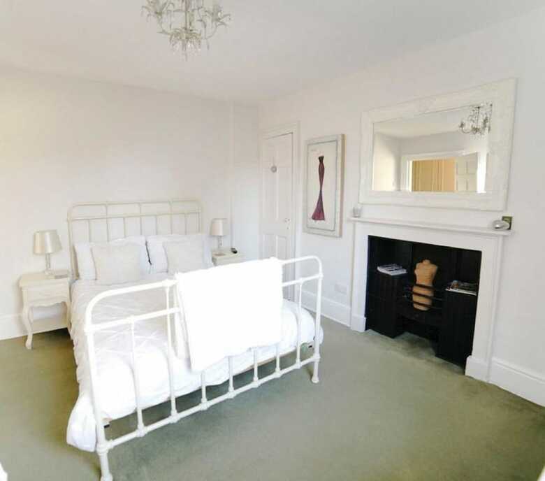 Bed & Breakfast Ainslie's Belvedere