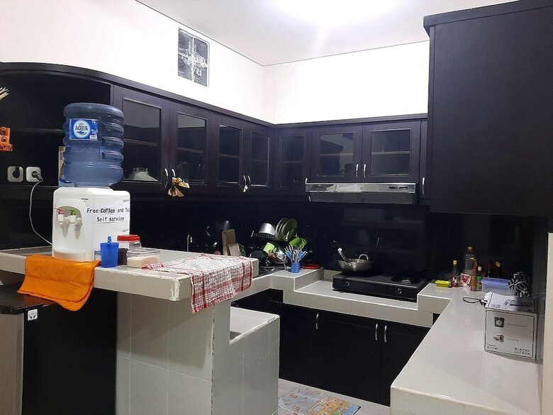 Hostal Safe House Bed And Breakfast - Hostel (Adults Ony)