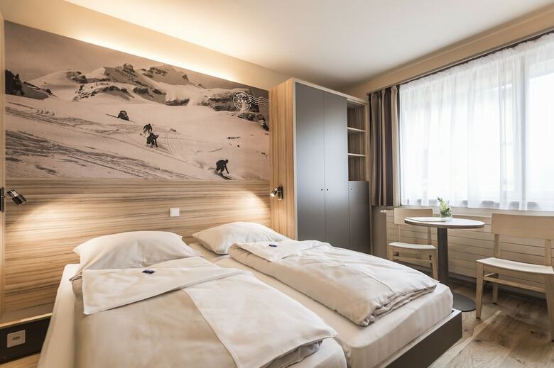 Jufa Hotel Laterns - Klangholzhus