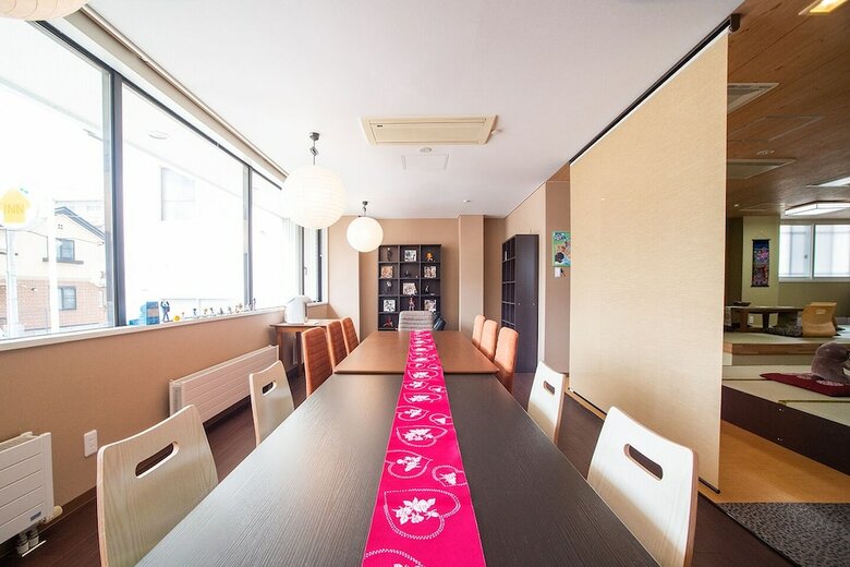 Hotel Tomoe.com