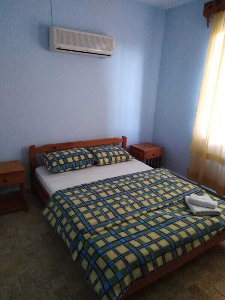 Hix Garden Apart Hotel