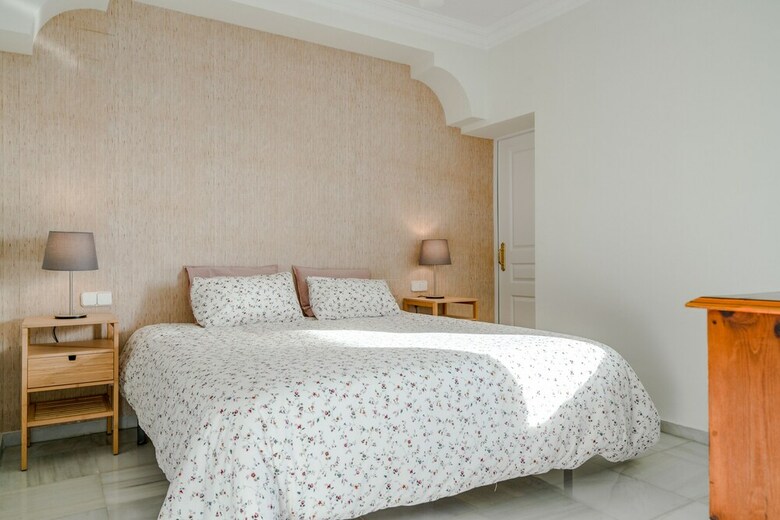 Apartamentos Oleholidays Mediterraneo Marbella Centro