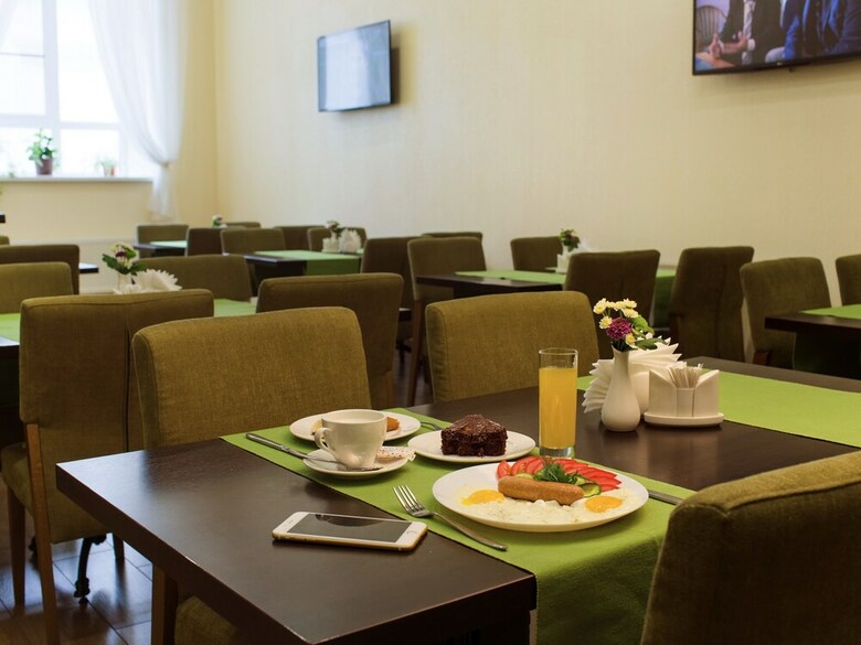 Hotel Platov