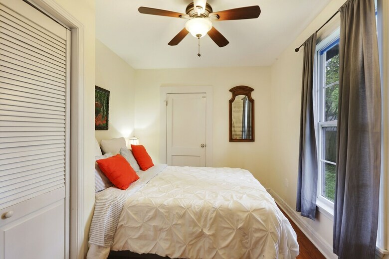 Montgomery Apartments On Magazine Street