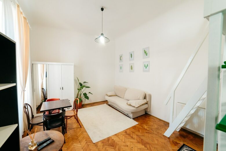 Mathe Apartments 3
