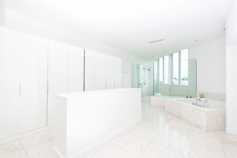2228 Park 1
