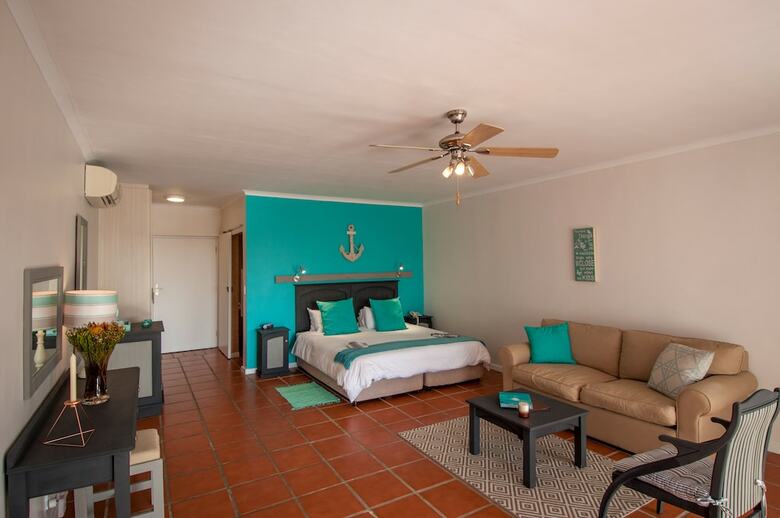 Hotel Wind-rose Guest House