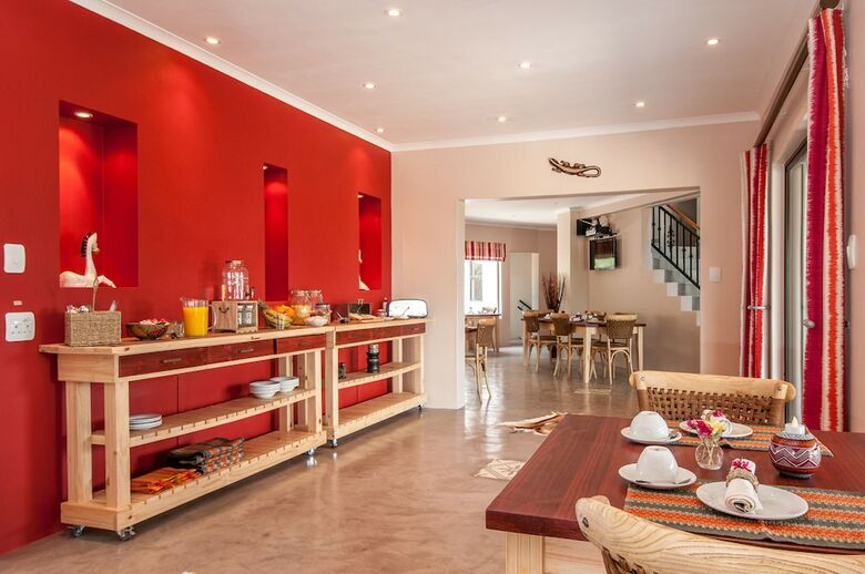 Hotel Wind-rose Guest House