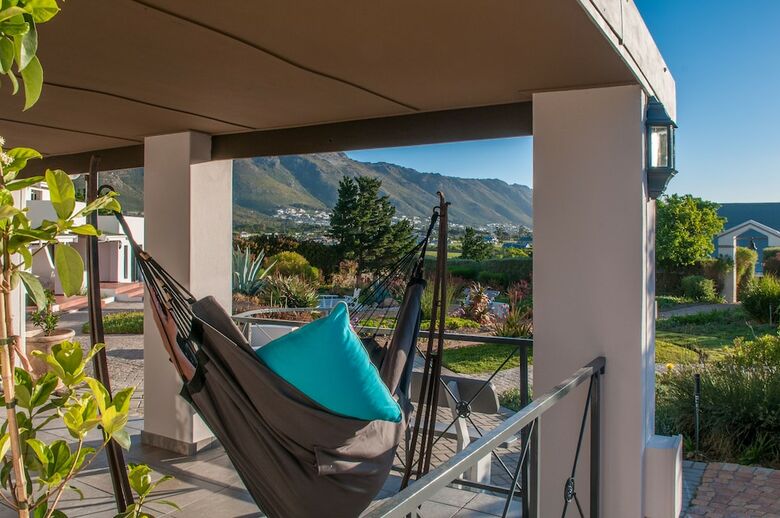 Hotel Wind-rose Guest House