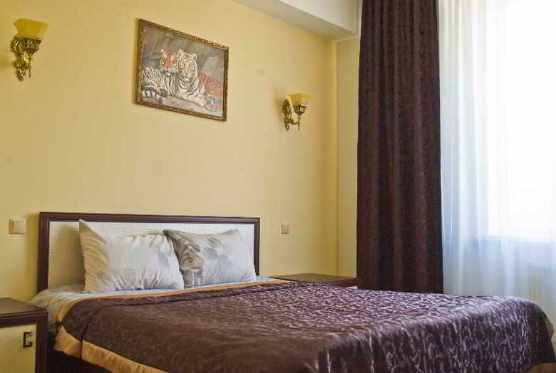 Nobel Hotel
