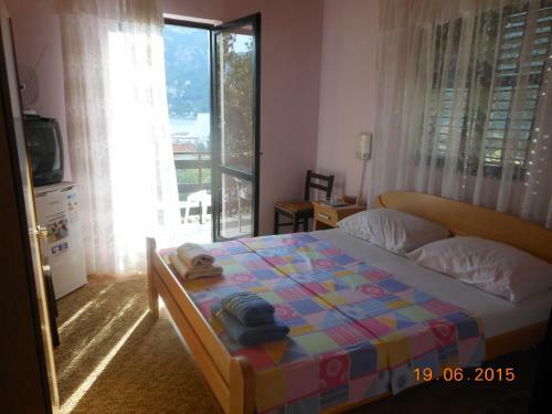 Hostal Lorena Rooms
