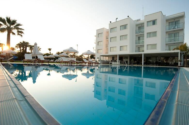 Aparthotel Frixos Suites Hotel Apts