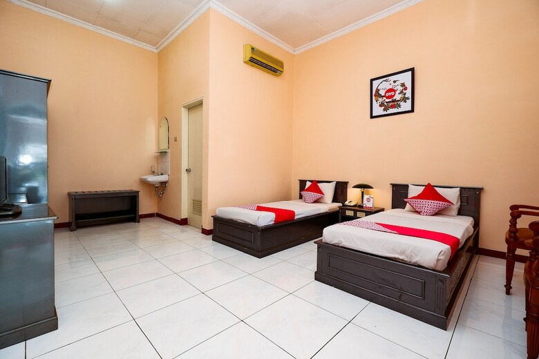 Oyo 2495 Hotel Wijaya