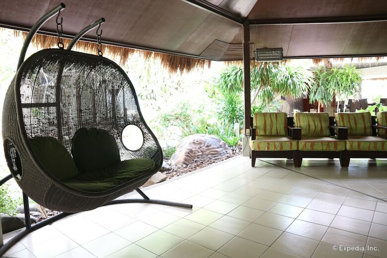 Villa Dos Palmas Island Resort & Spa